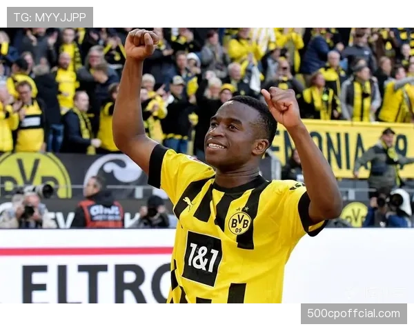 多特蒙德主帅泰尔齐奇确认，将针对巴黎圣日耳曼的边路突击调整防线结构